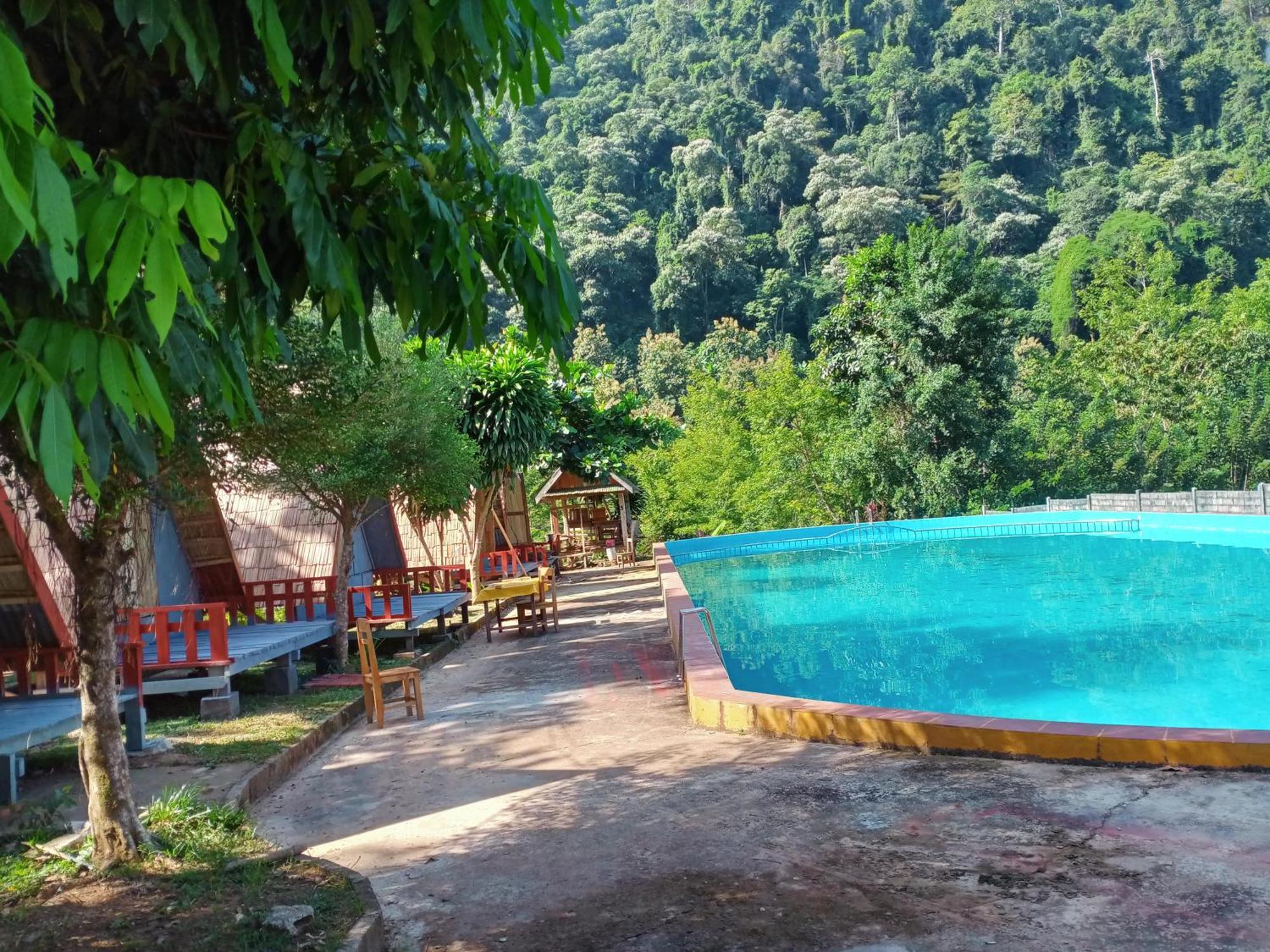 Nongkhiaw Campingsite Swimming Pool Ban Phathok Exterior photo