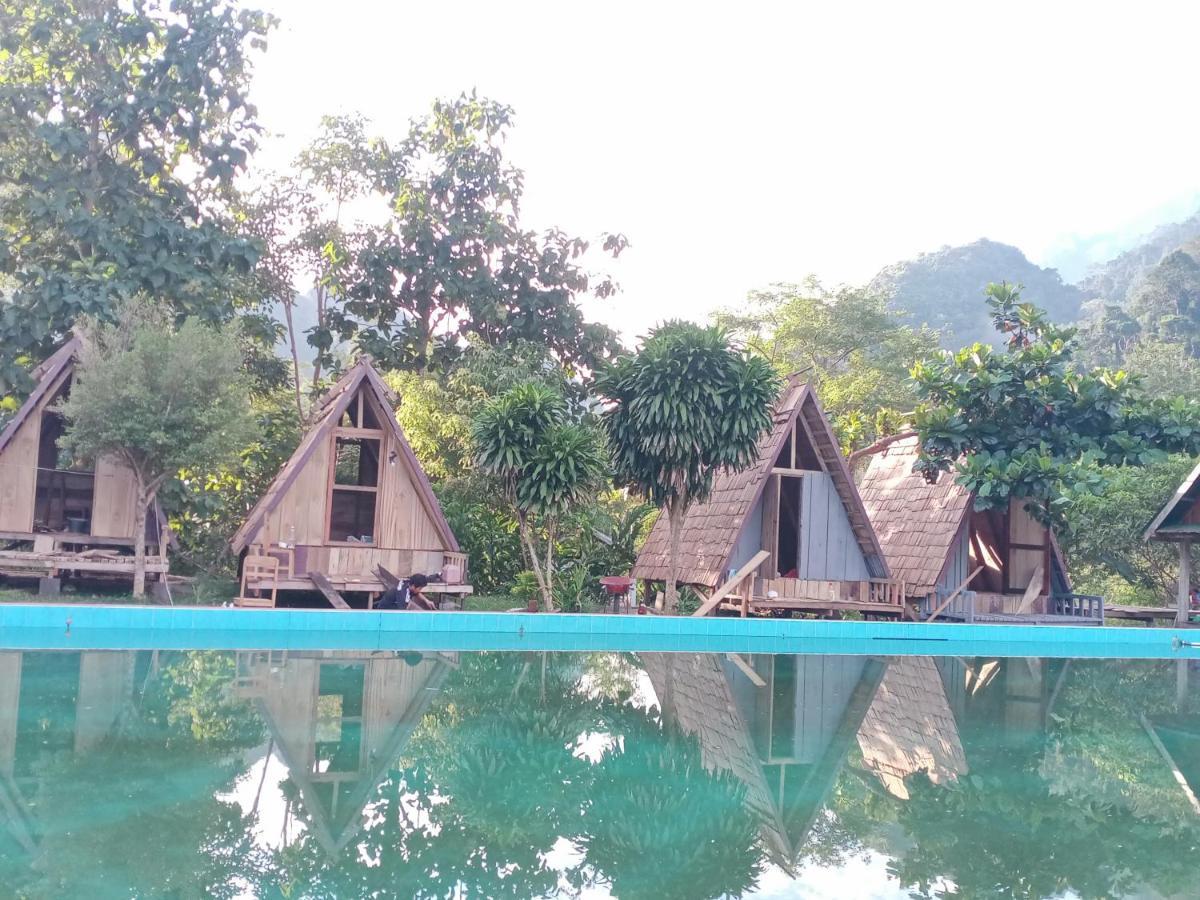 Nongkhiaw Campingsite Swimming Pool Ban Phathok Exterior photo